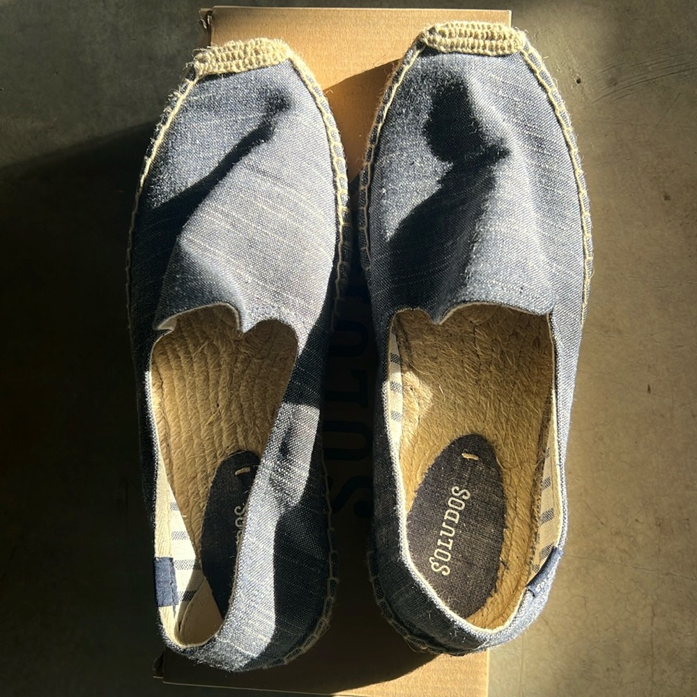 Blue loafers size 9  use ones